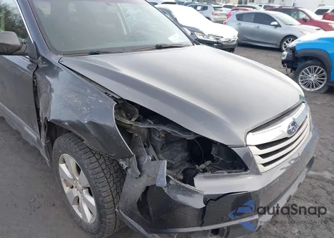 2011 Subaru Outback 2.5I Premium z USA, uszkodzony, nr VIN 4S4BRBGC8B3326829